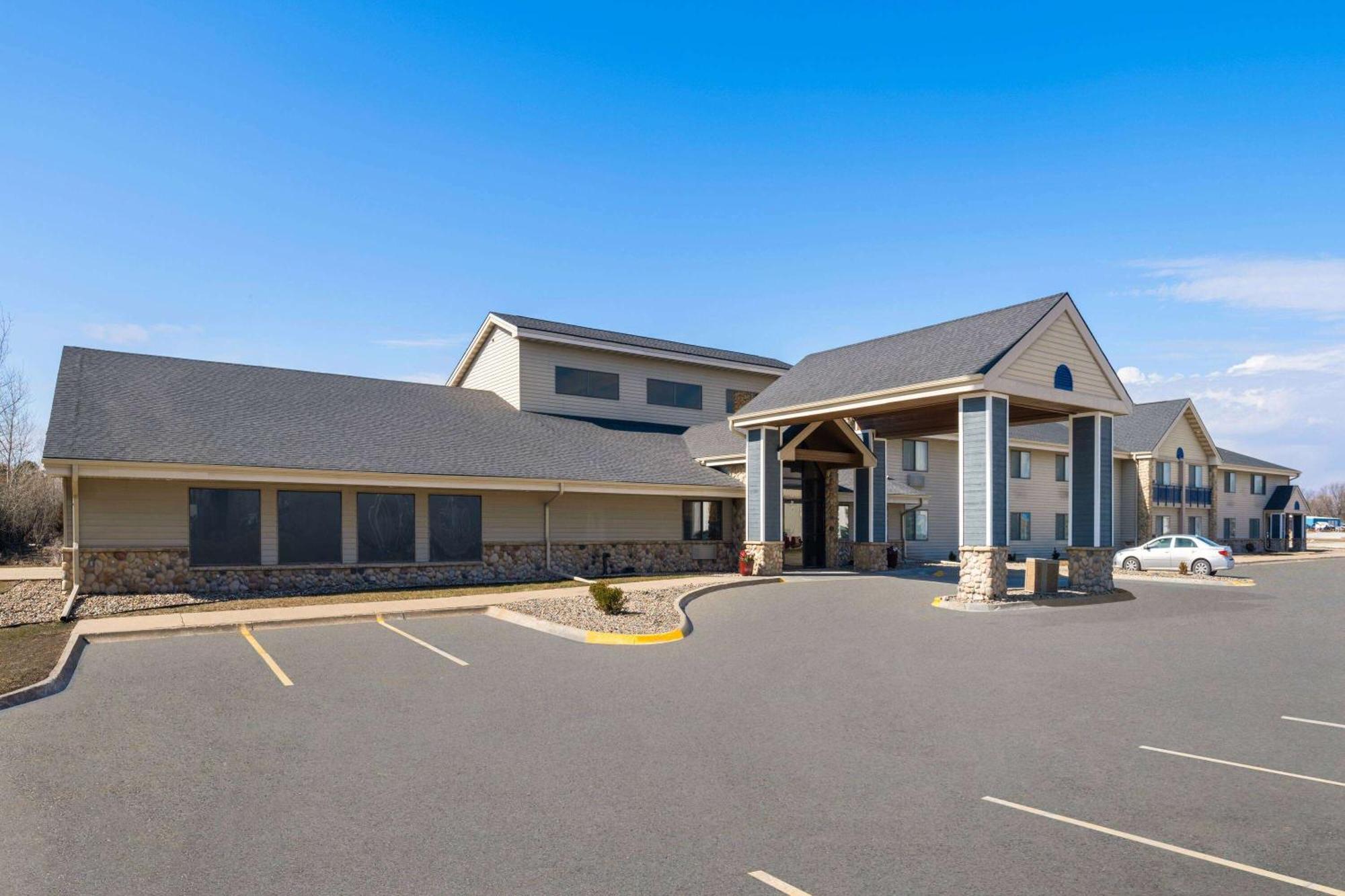 Americinn By Wyndham Stuart Екстер'єр фото